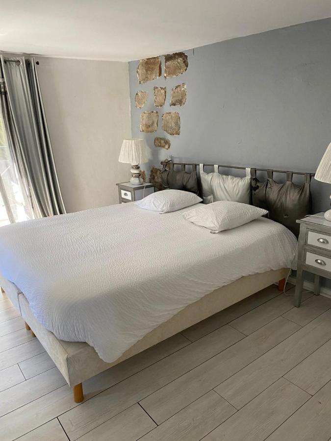 Le Moulin De Pommeuse Bed & Breakfast Luaran gambar