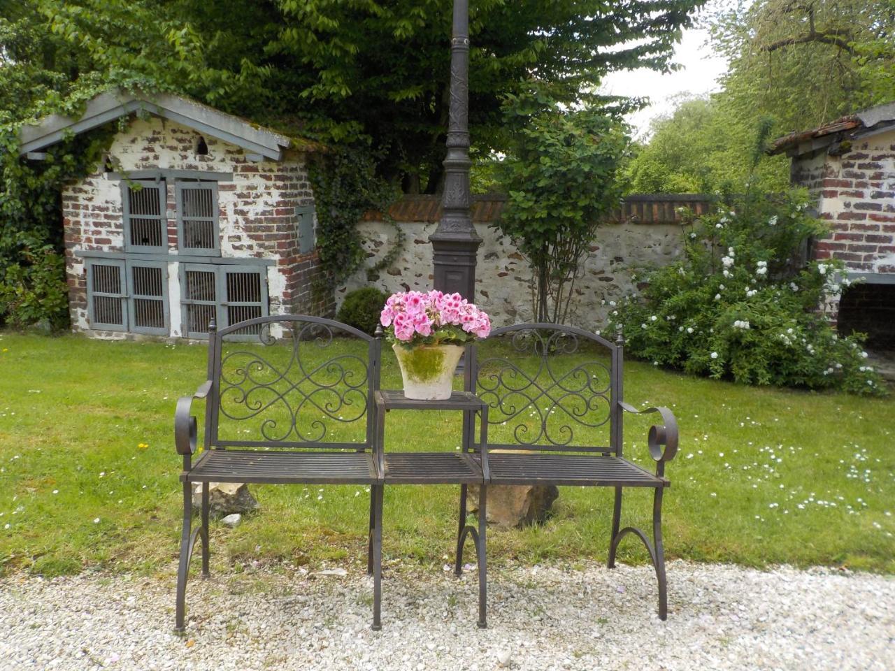 Le Moulin De Pommeuse Bed & Breakfast Luaran gambar